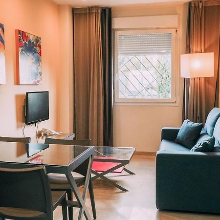 Apartamentos Vertice Sevilla Aljarafe Bormujos Dış mekan fotoğraf