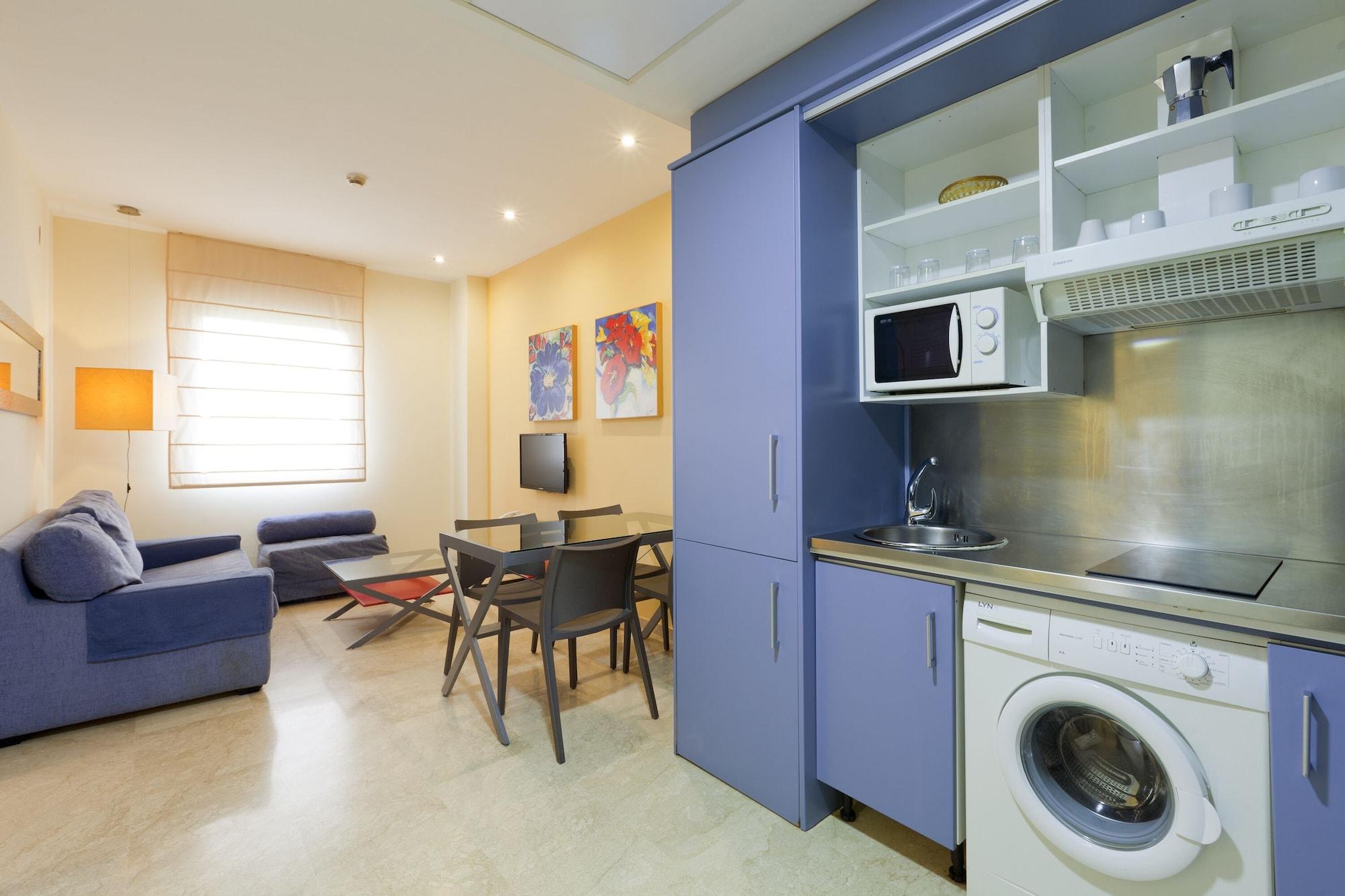 Apartamentos Vertice Sevilla Aljarafe Bormujos Dış mekan fotoğraf