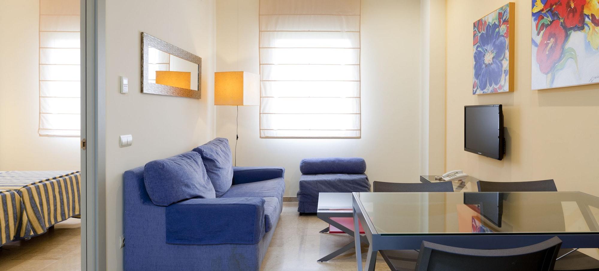 Apartamentos Vertice Sevilla Aljarafe Bormujos Dış mekan fotoğraf