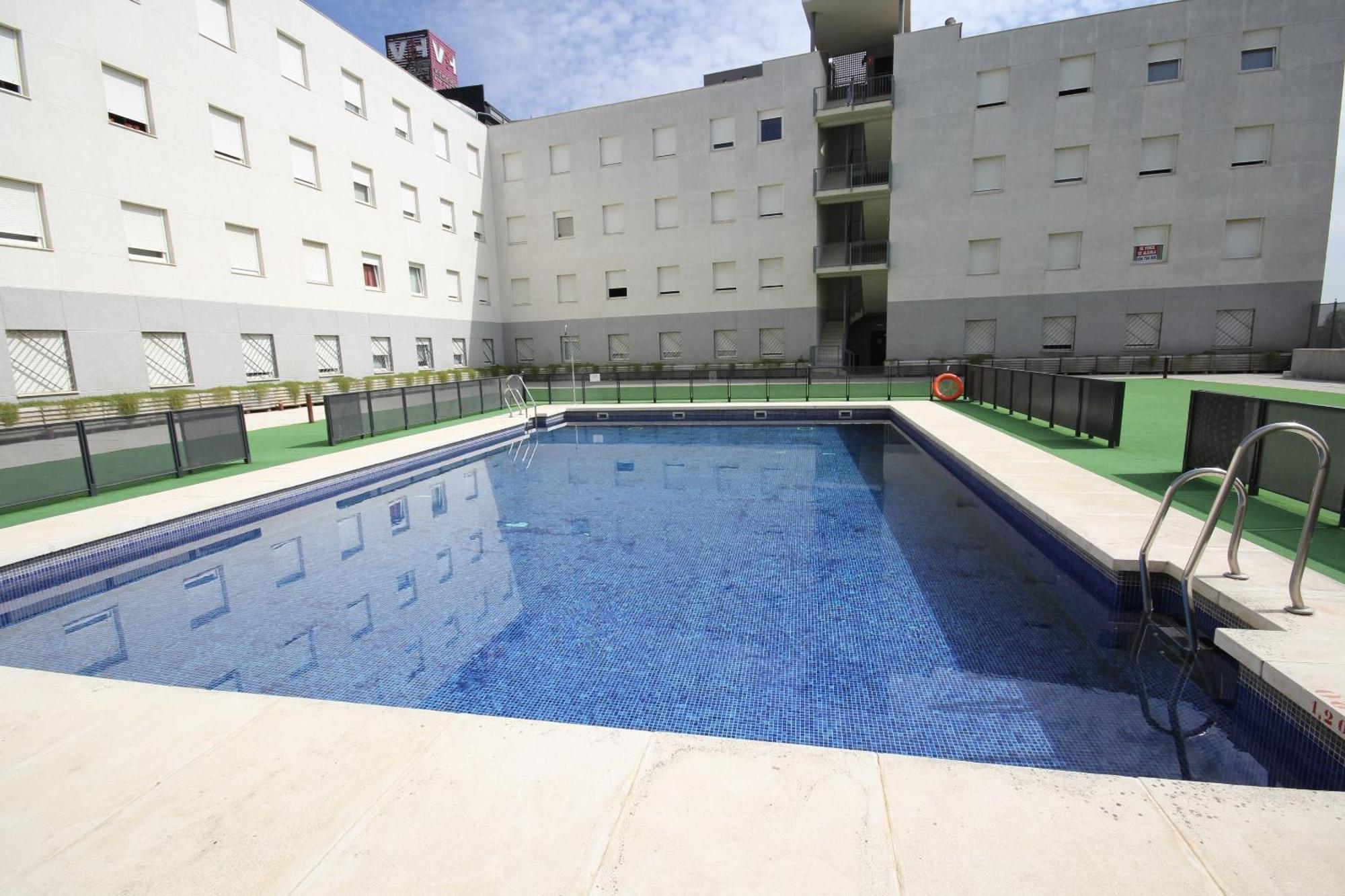 Apartamentos Vertice Sevilla Aljarafe Bormujos Dış mekan fotoğraf